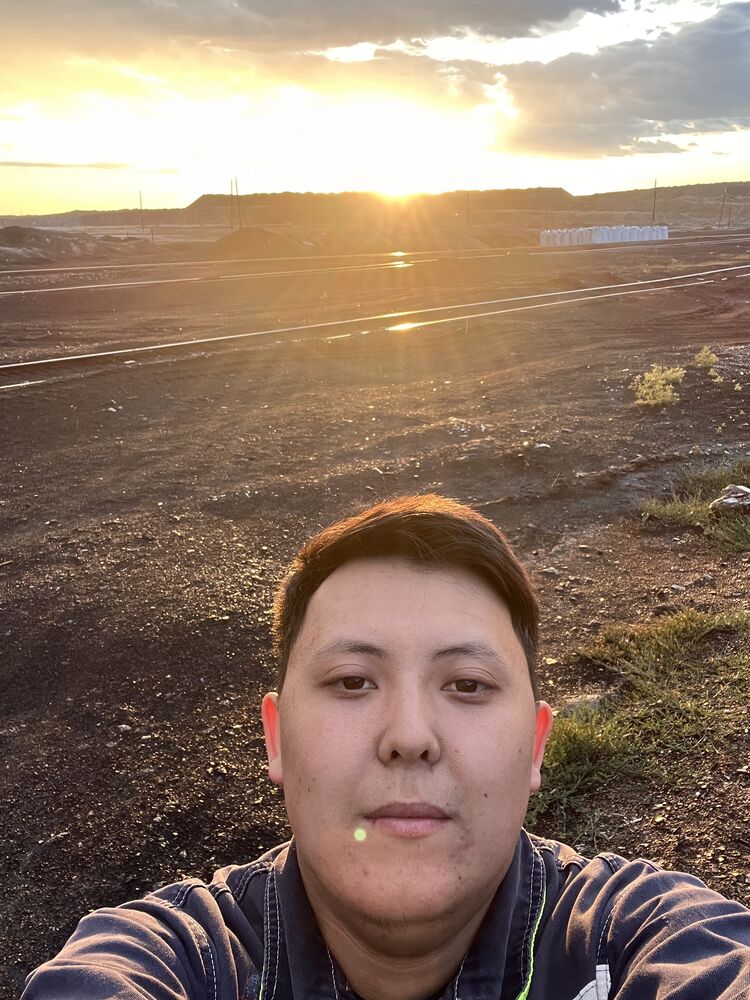  Gering,   , 24 ,   ,   