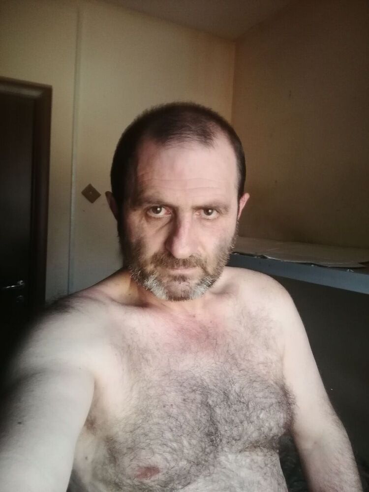  42701916  , 48 ,    