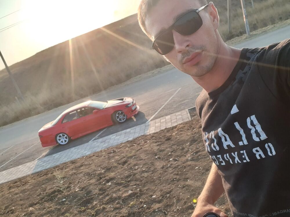  ,   Igor, 29 ,   ,   , c 