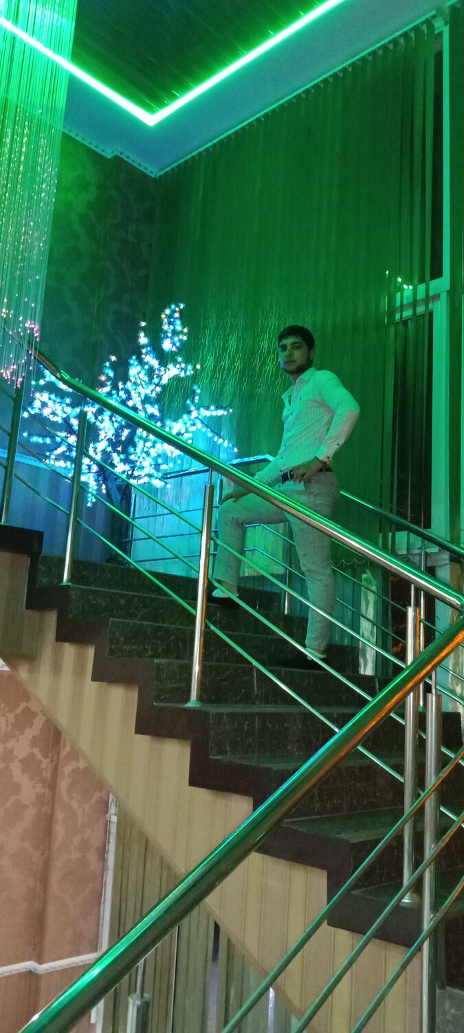  ,   Davi, 21 ,   ,   