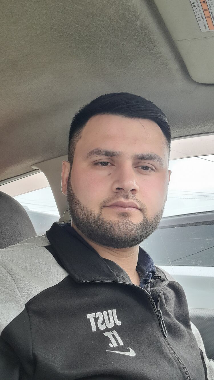  48114776  Farrukh, 30 ,    