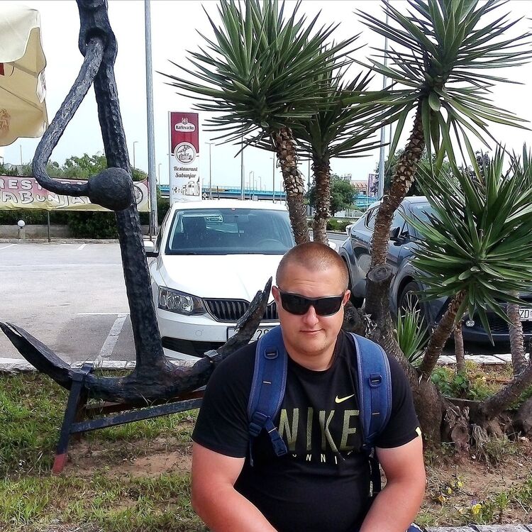  ,   Oleksandr, 37 ,   ,   , c 