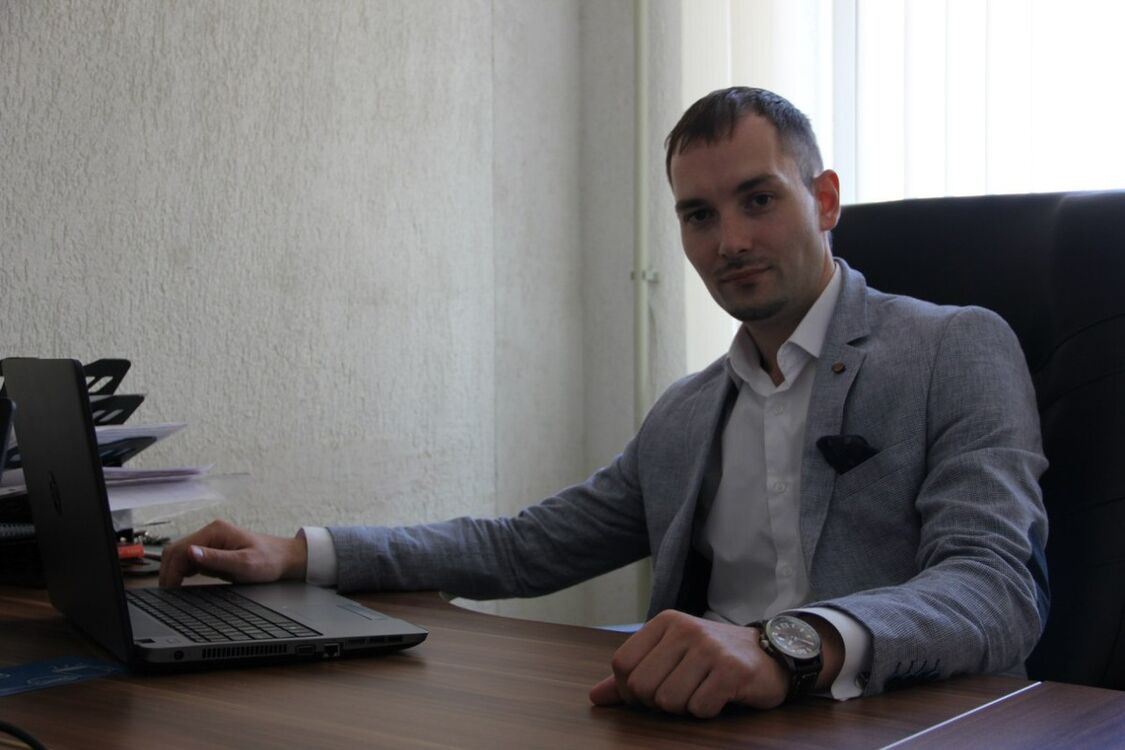  ,   Evgeniy, 40 ,   