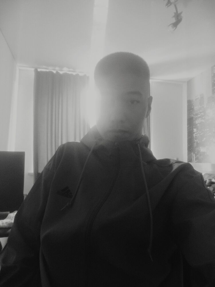  39467986  , 22 ,    