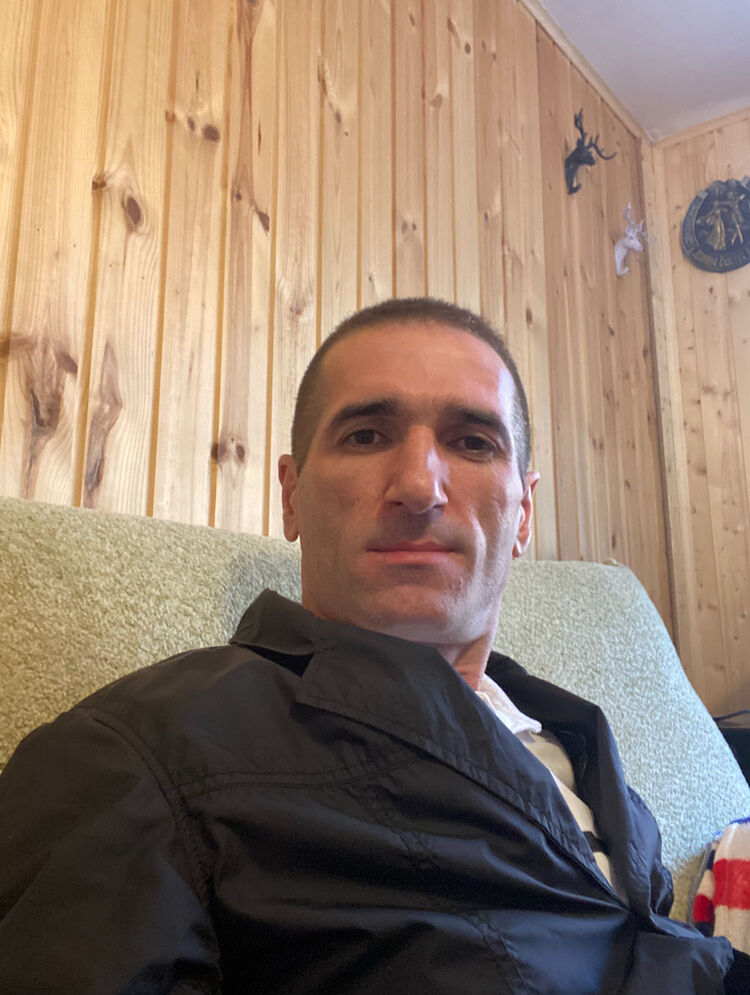  52694436  , 40 ,    