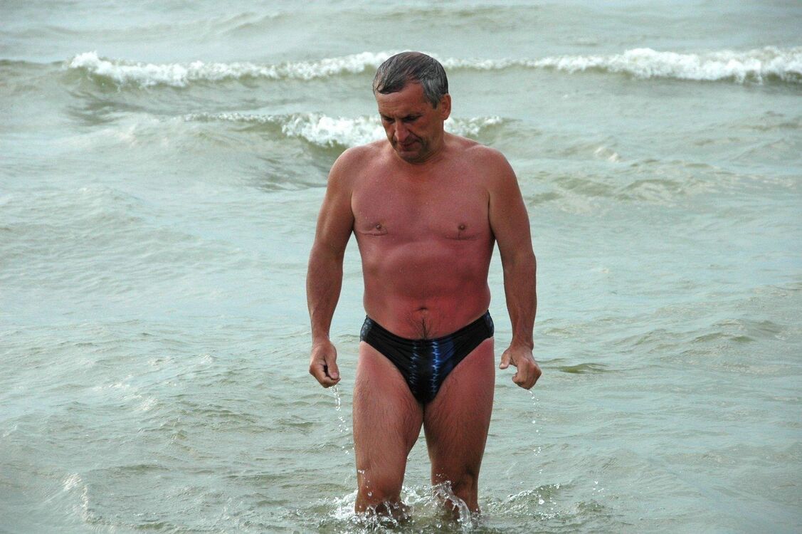  New York City,   Viacheslav, 67 ,   c 