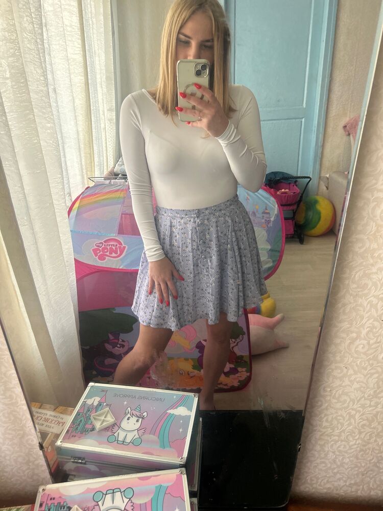  37708626  , 28 ,    -