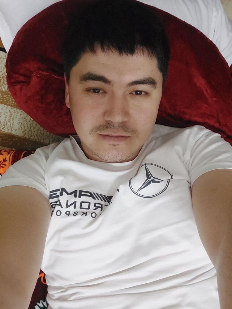  ,   Mansur, 35 ,   ,   