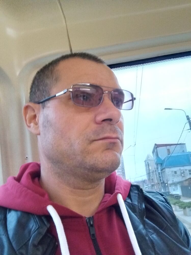  48606646  , 41 ,    
