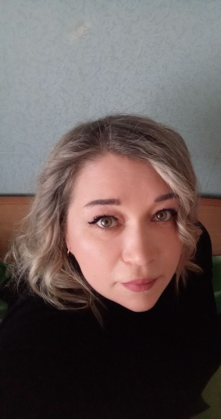  45136016  Kati, 49 ,    