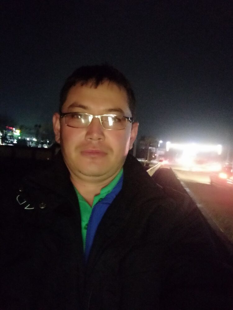  19184156  Akmal, 37 ,    