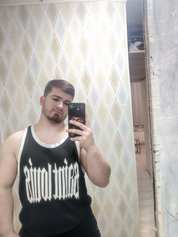  48995926  Aminjon, 21 ,    