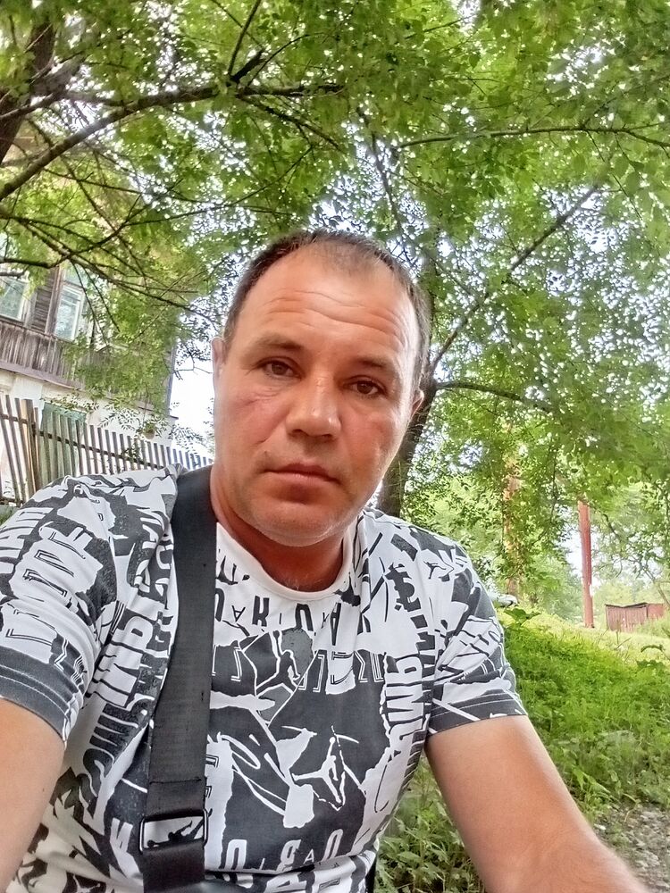  ,   Yrik, 43 ,   ,   