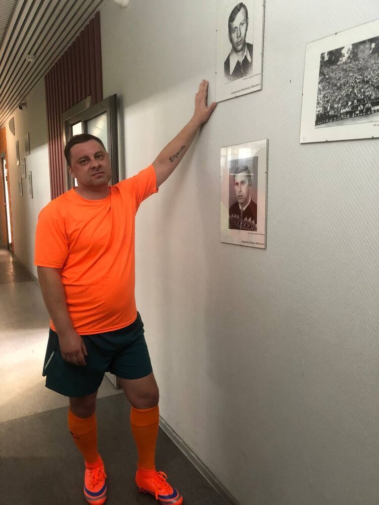  ,   , 44 ,  