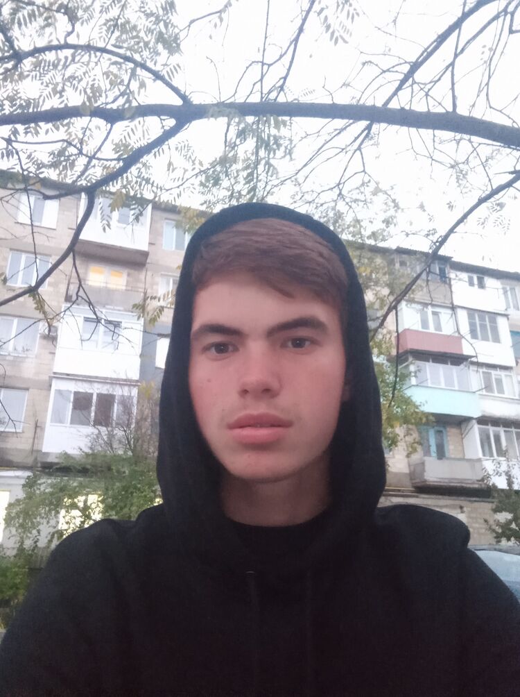  ,   Sergiu, 20 ,   ,   