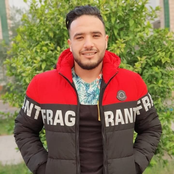  54107666  Mohamed, 28 ,    