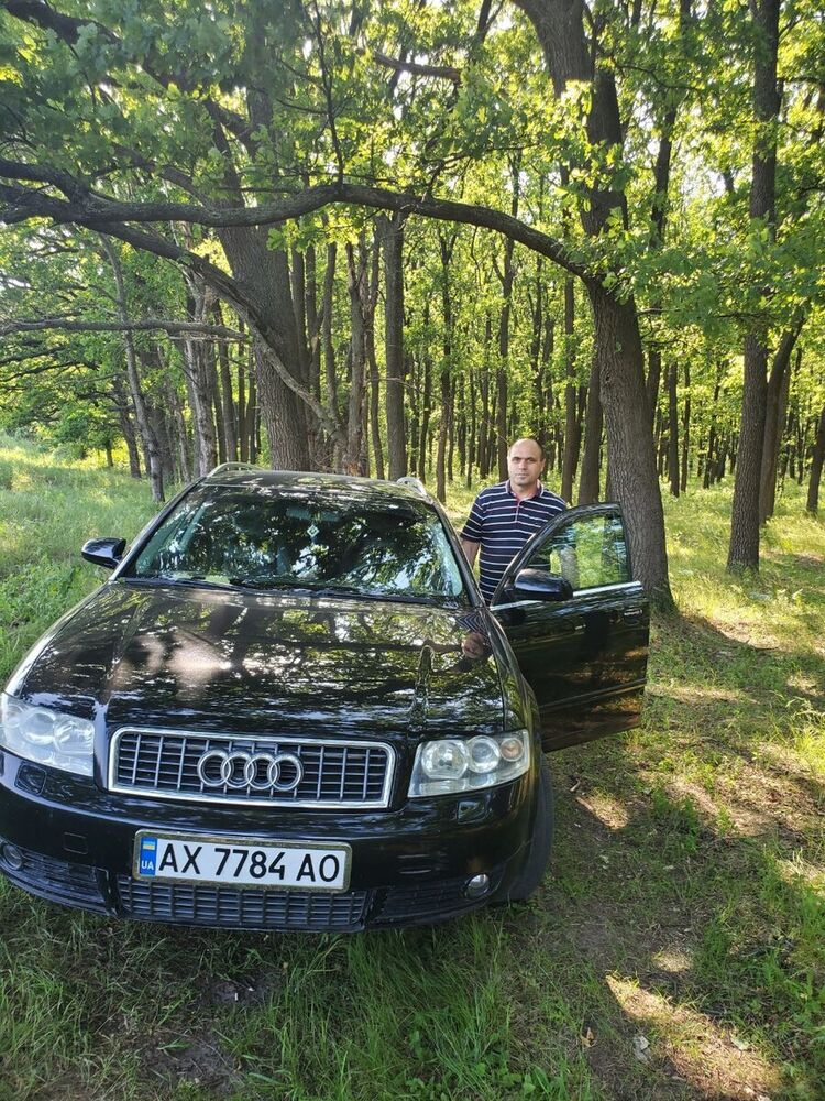  21138406  Farid, 49 ,    
