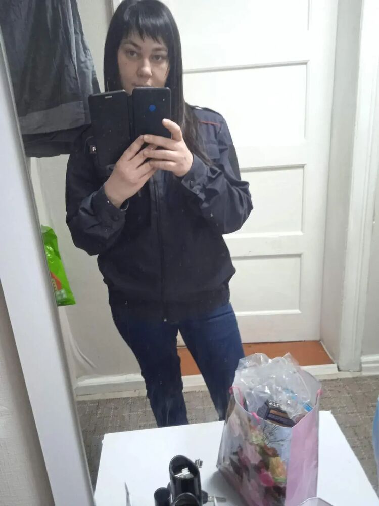  46945116  , 35 ,    