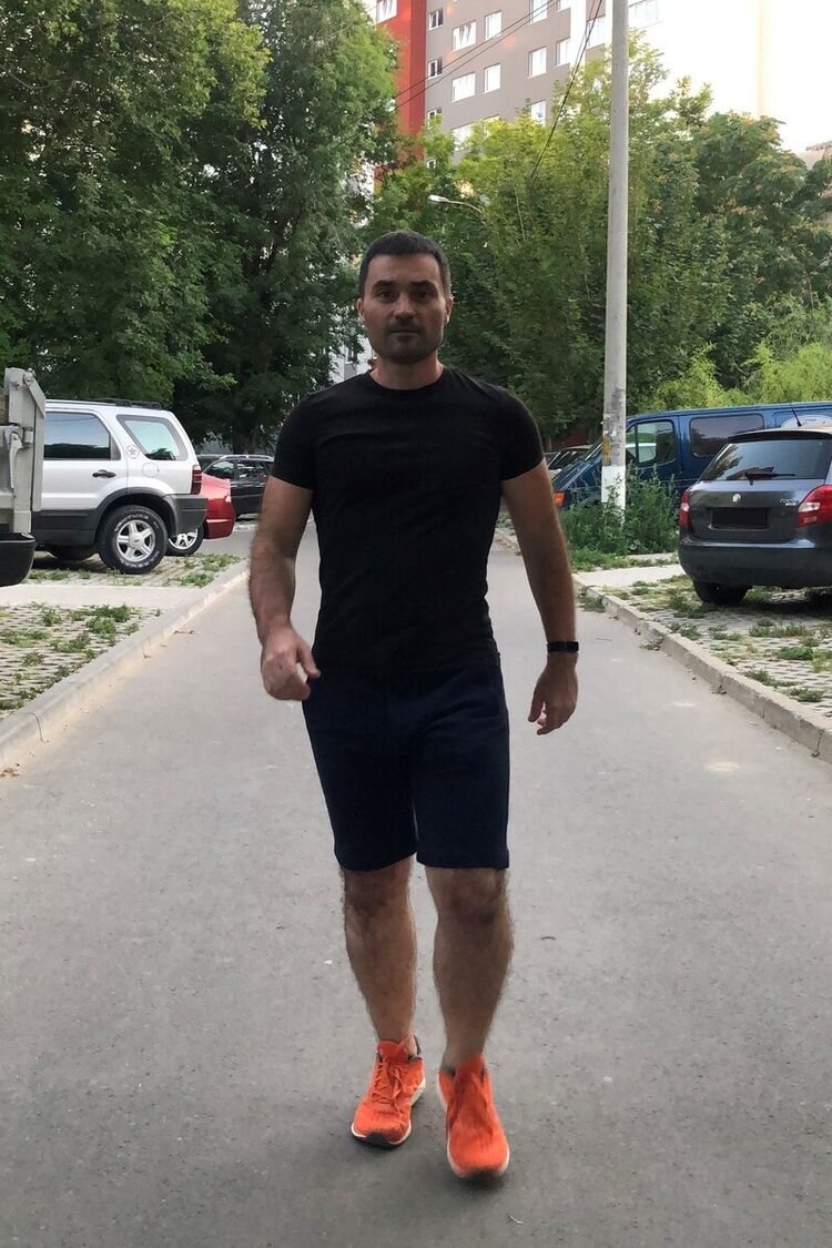 ,   Andrei, 39 ,     , c 