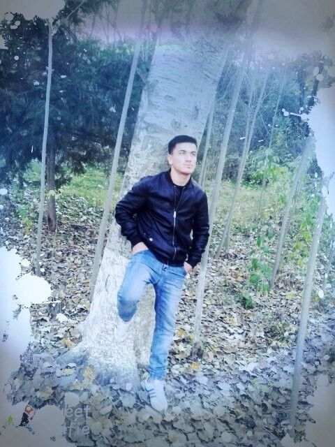  9305326  RUSLAN, 30 ,    