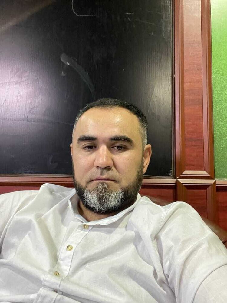  37827916  Islam, 40 ,    