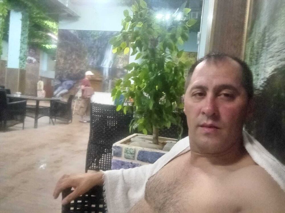  40266636  Davud, 38 ,    