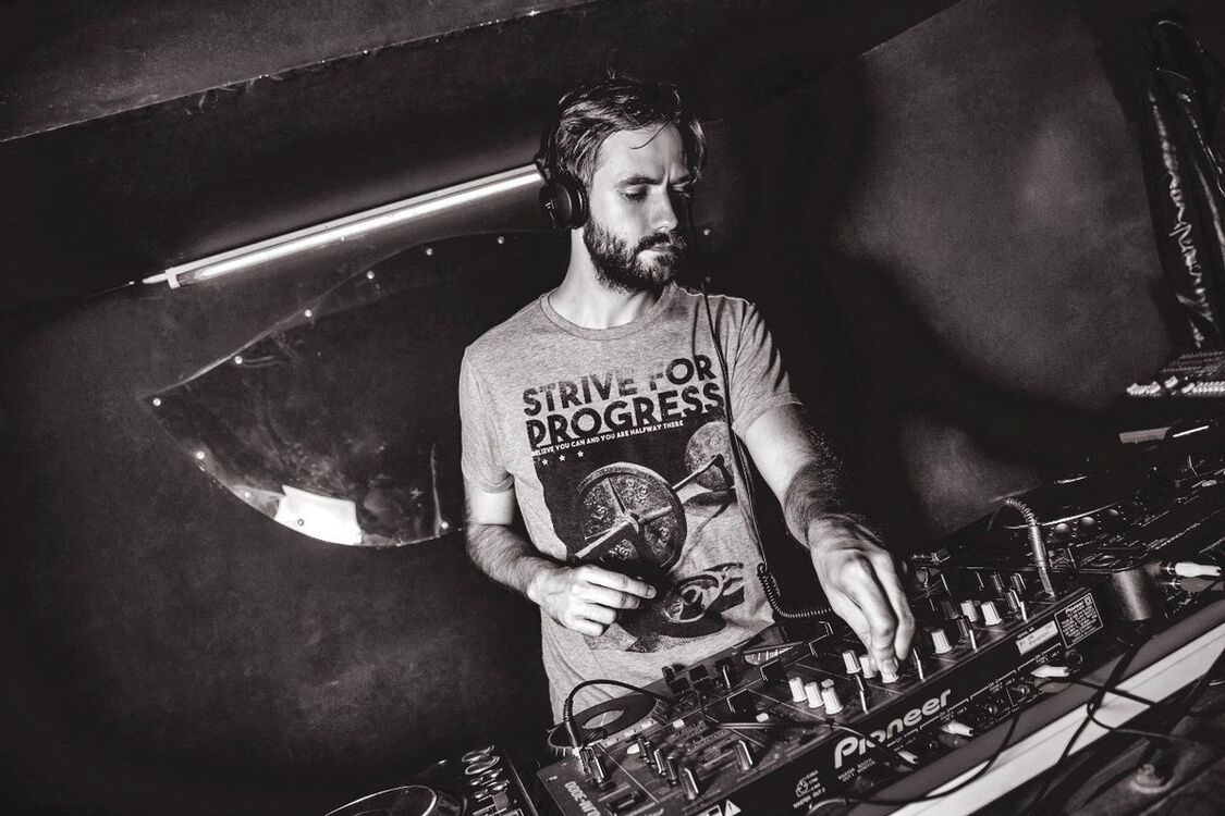 ���� 8644206 ������� ������, 32 ����, ���� ���������� � �����-����������