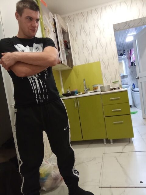  47983066  Andrey, 26 ,    