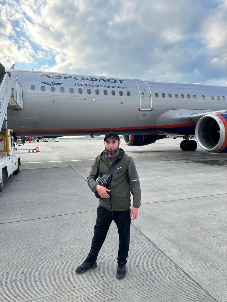  54134466  Asker, 32 ,    