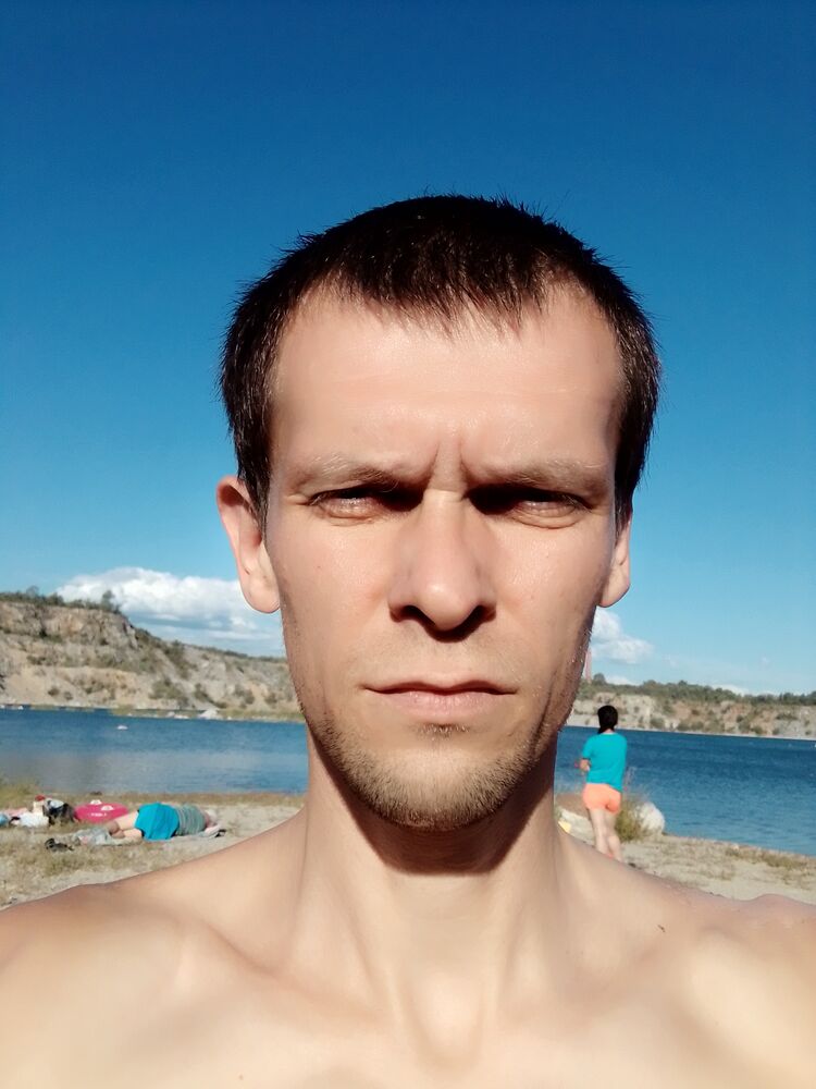  29920776  , 33 ,    