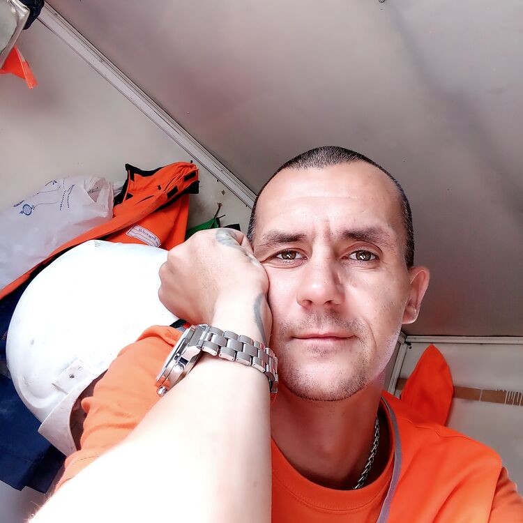  46367696  , 38 ,    