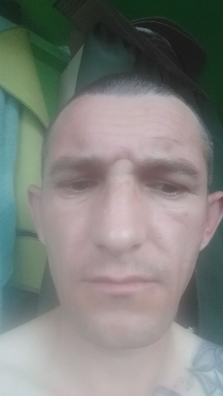  45276646  , 37 ,    