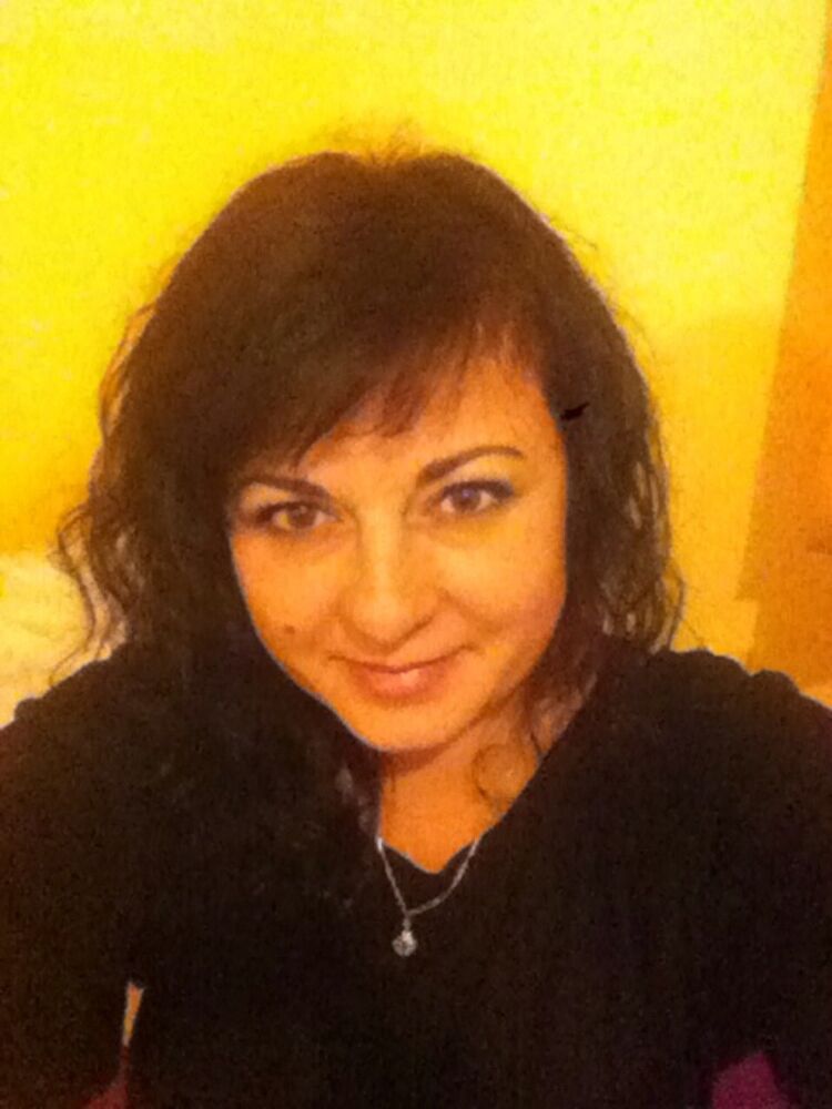  8866146  Viktoria, 38 ,    