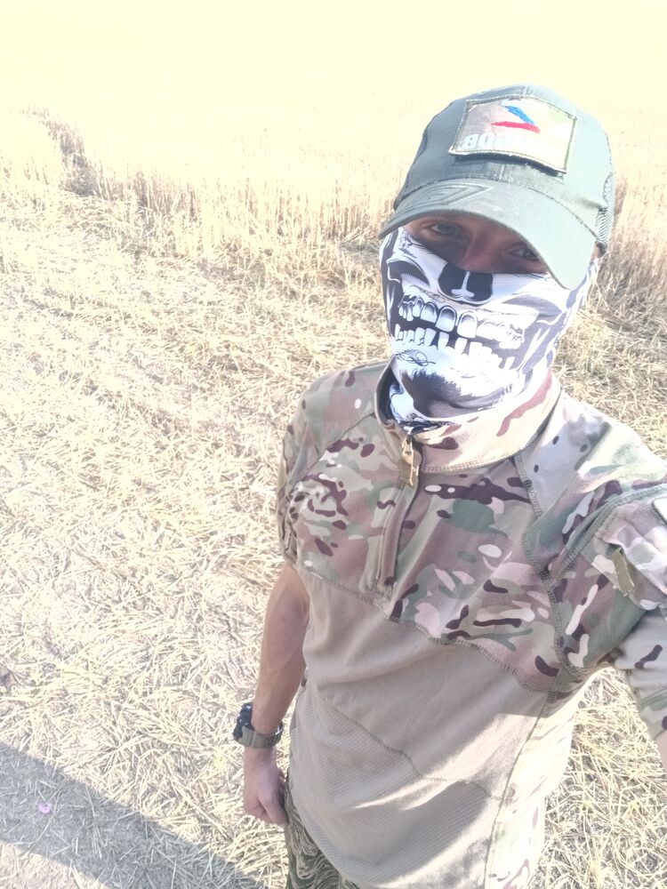  45018766  , 28 ,    