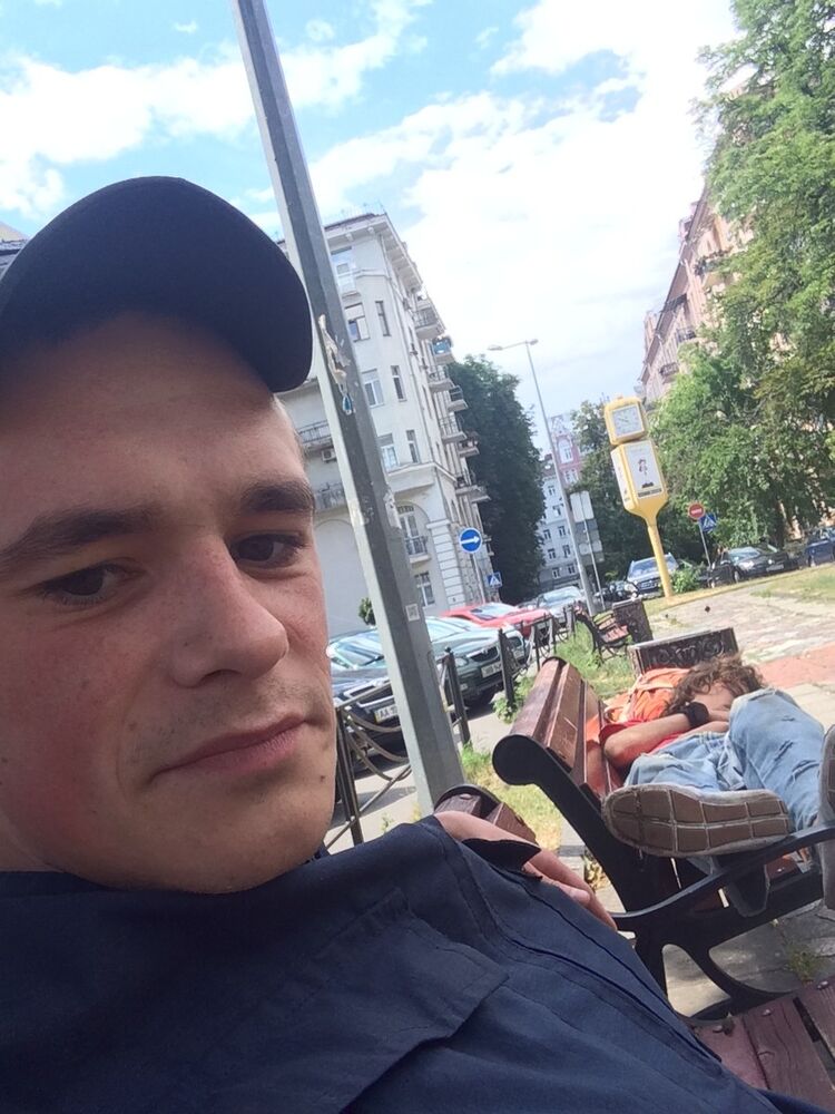  9482316  , 32 ,    
