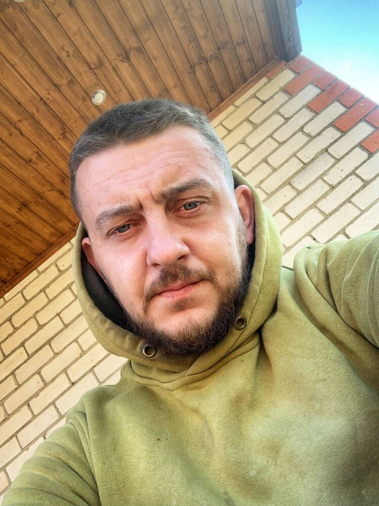  39073426  , 33 ,    