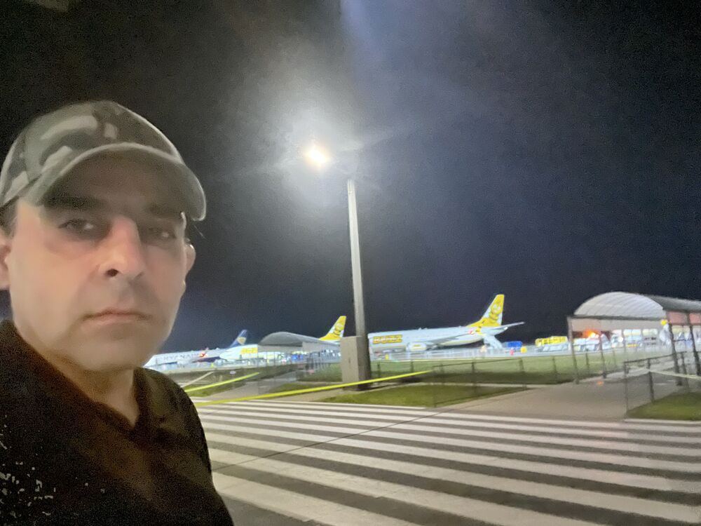  54692956  The Rock, 38 ,    