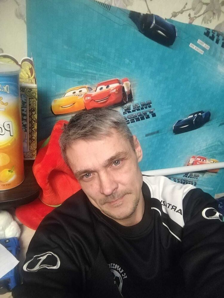  41446266  Vladimir, 42 ,    