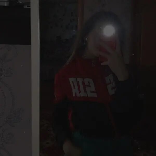  30129786  Ekaterina, 22 ,    