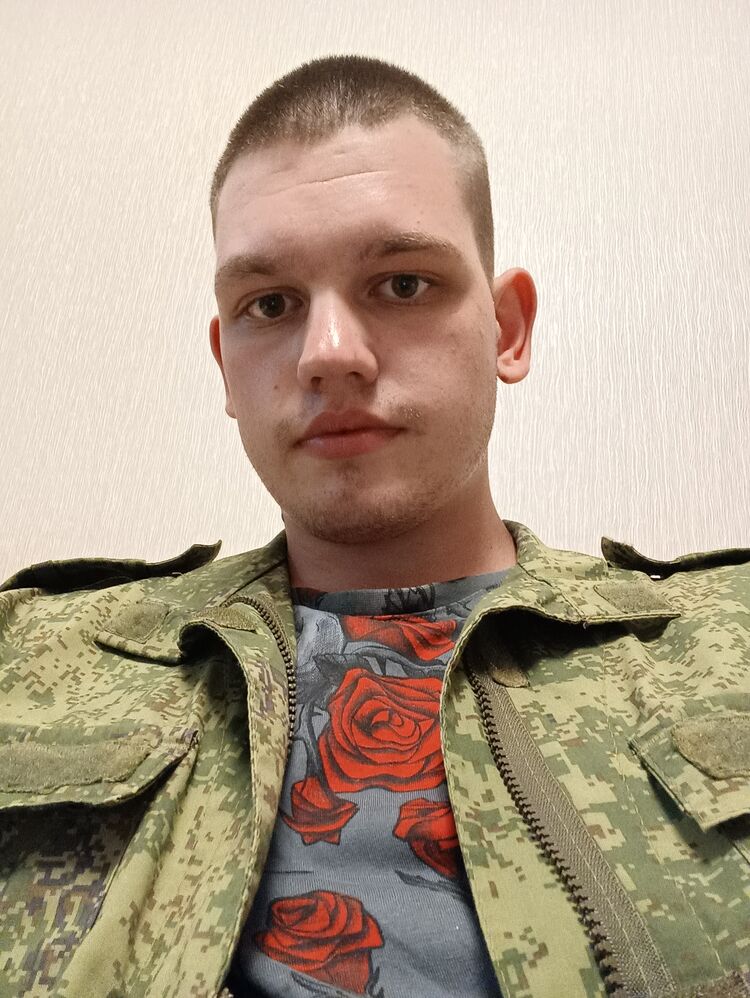  ,   Vladimir, 23 ,   ,   