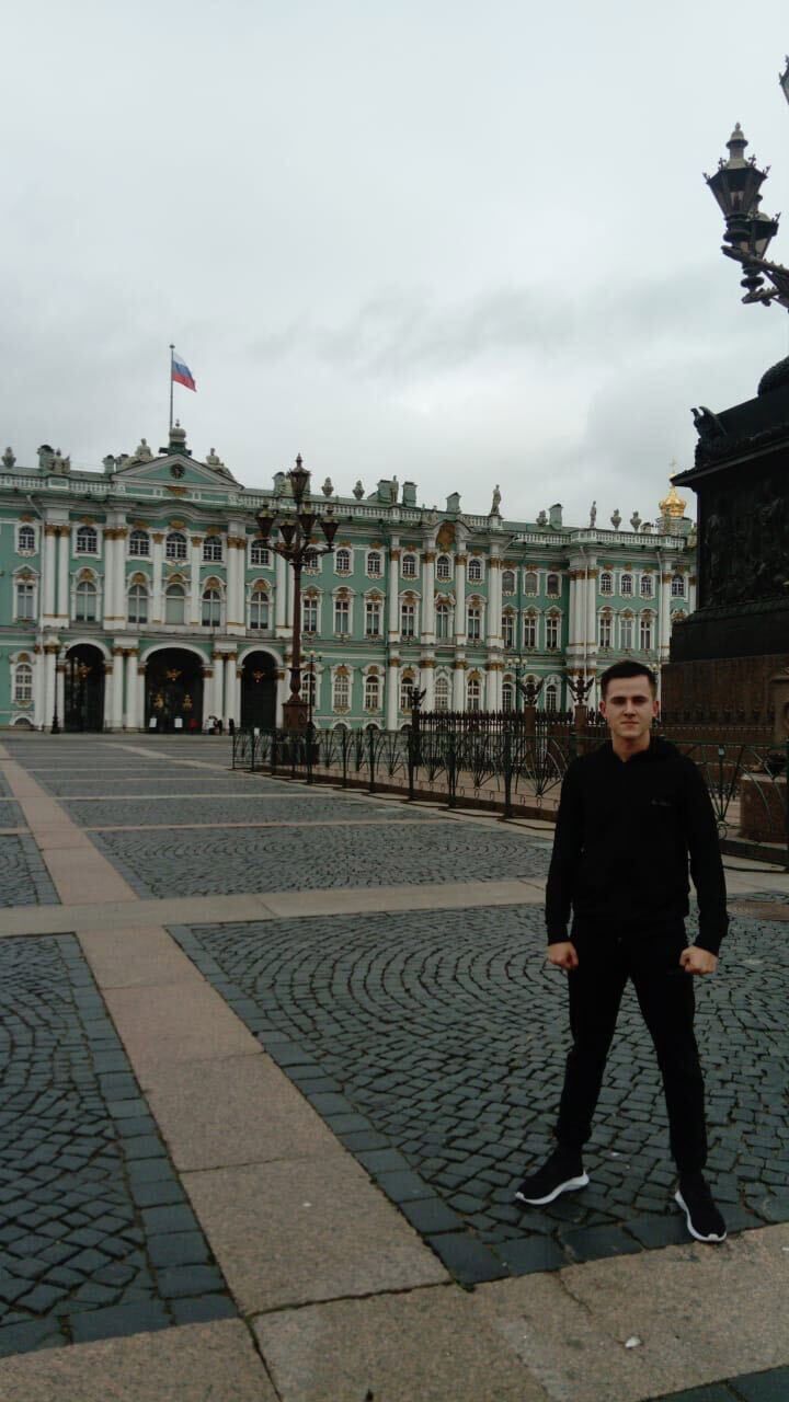  27327256  , 24 ,    -