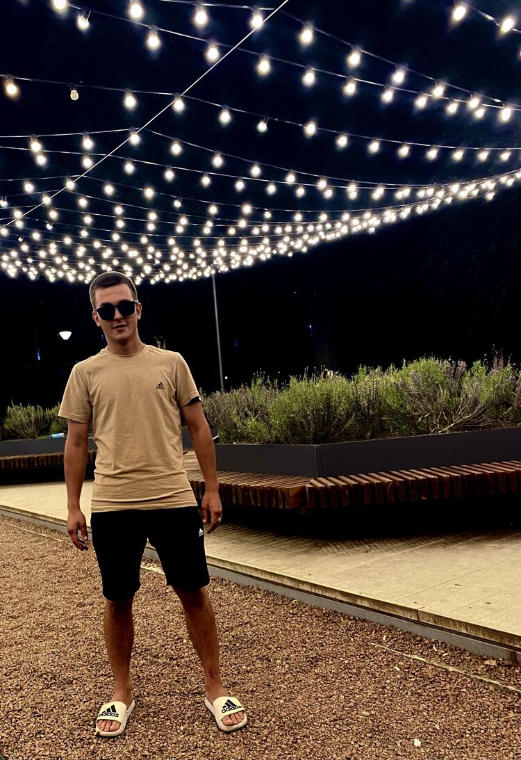  ,   , 24 ,   ,   