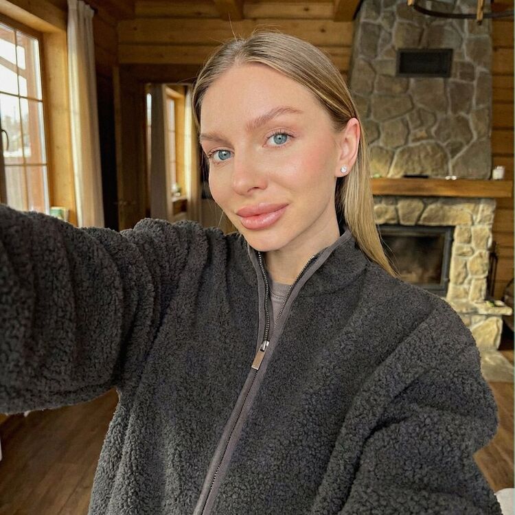 ���� 55808386 ������� ��������, 32 ����, ���� ���������� � �����-����������