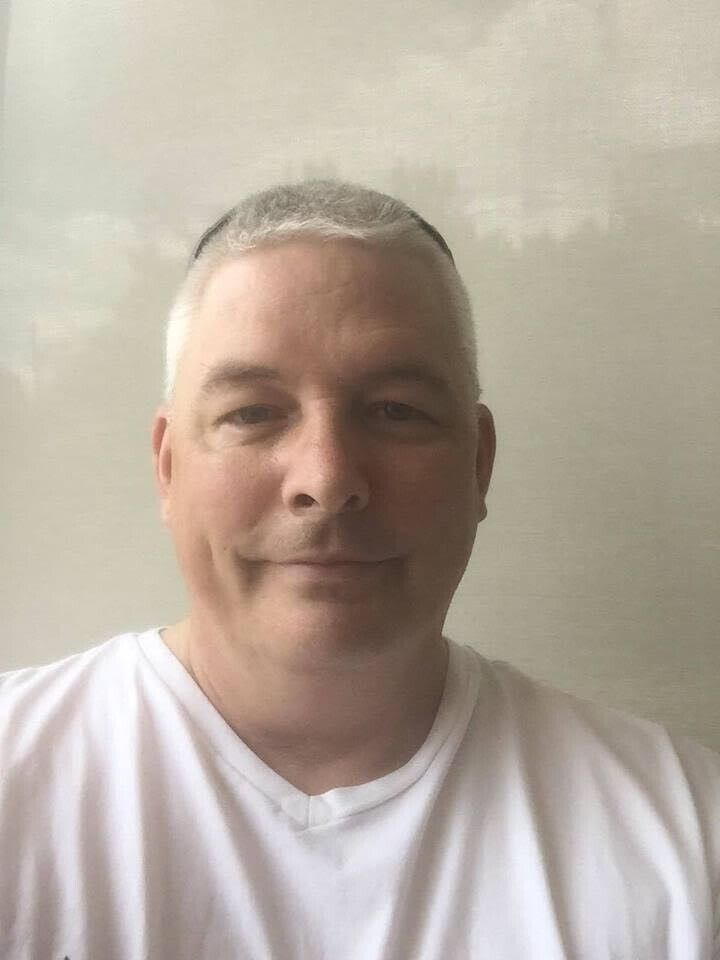 ���� 27240806 ������� James, 61 ���, ���� ���������� � ��������