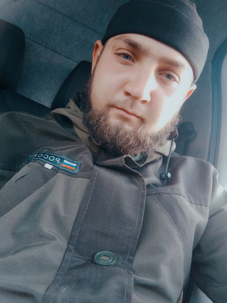  39526396  , 22 ,    