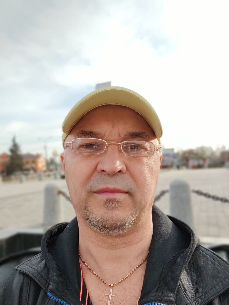  38296846  , 52 ,    