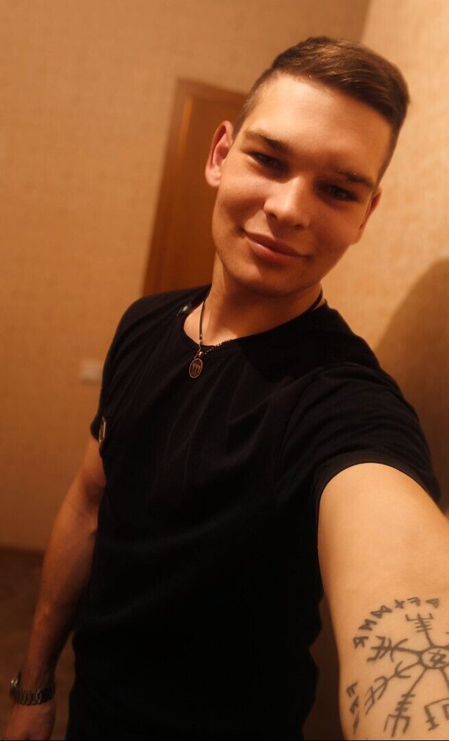  39409856  , 23 ,    