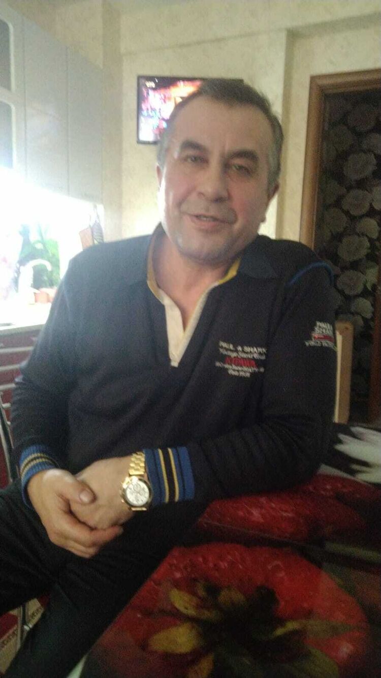  38016436  , 52 ,    