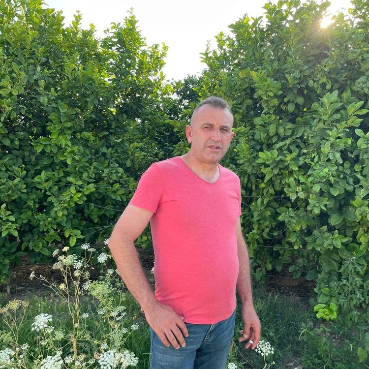  39419866  Burhan, 47 ,    Zahorany