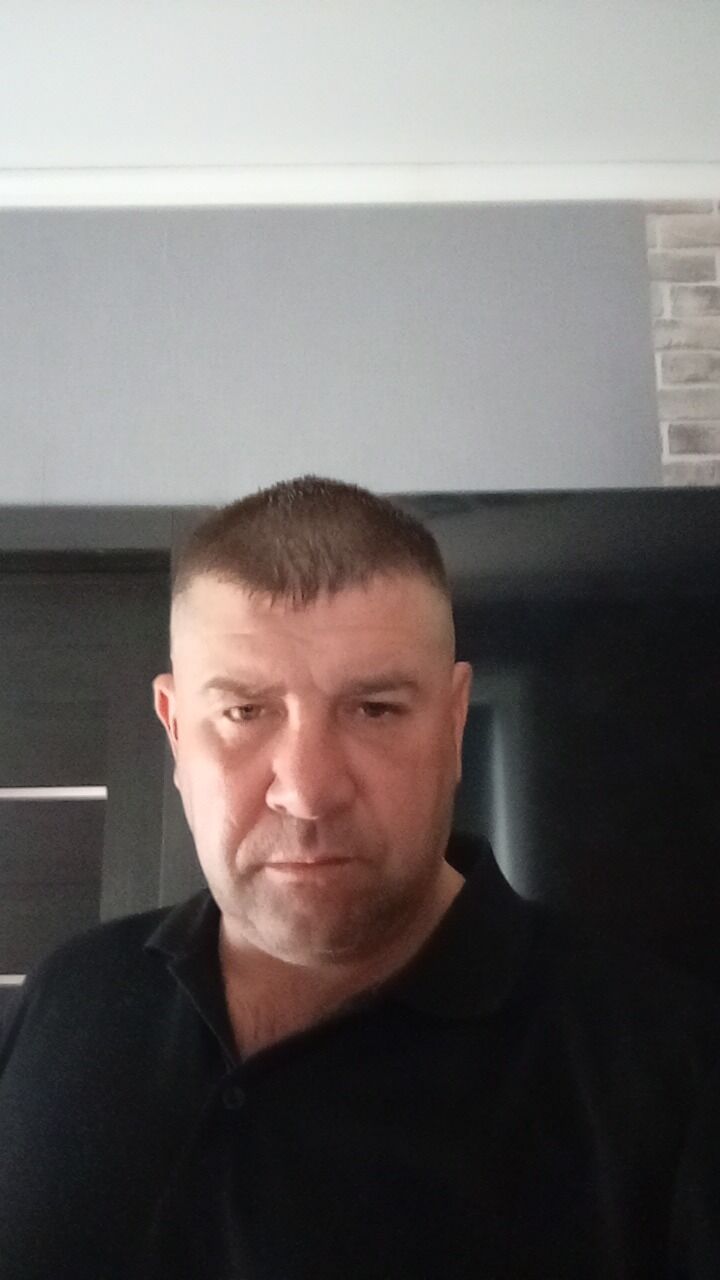  43953976  , 42 ,    